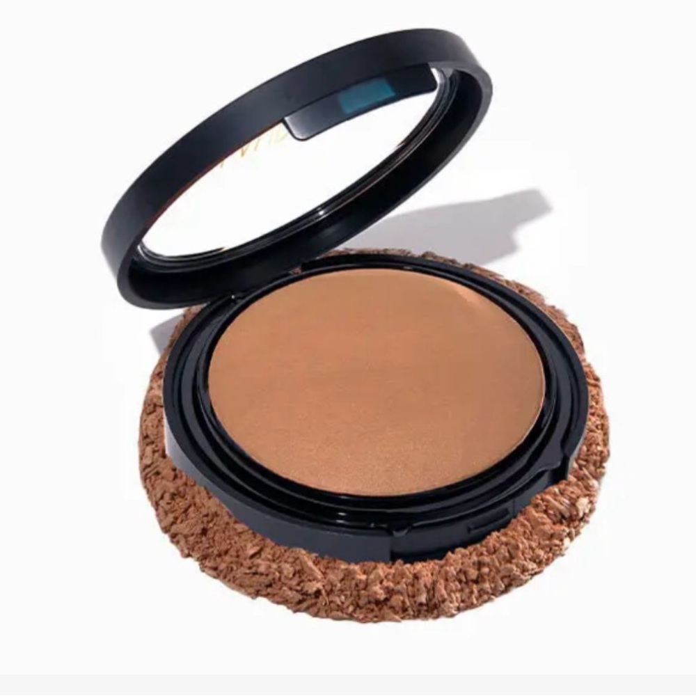 LAURA GELLER Double Take Baked Full Coverage Foundation in Toffee - Picture 1 of 3